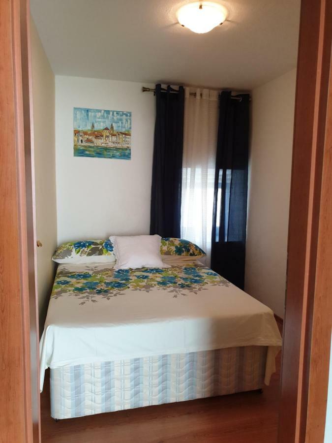 Lemon Tree Hotel Donji Seget Eksteriør billede